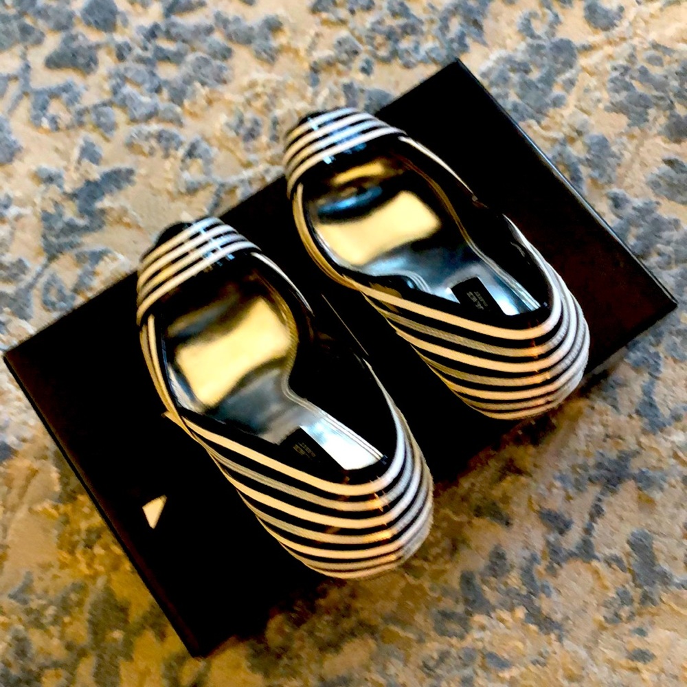 WHBM Pumps